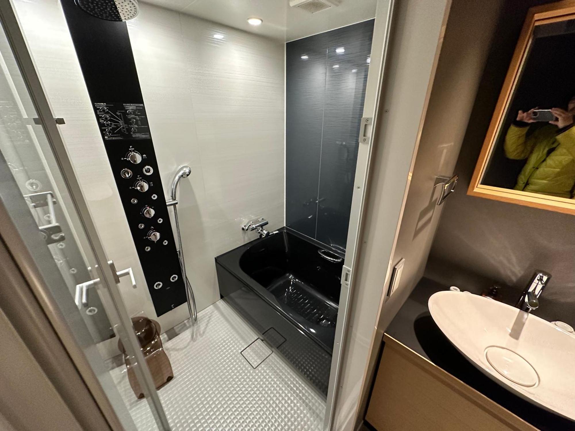 Minn Nijo-jo Aparthotel